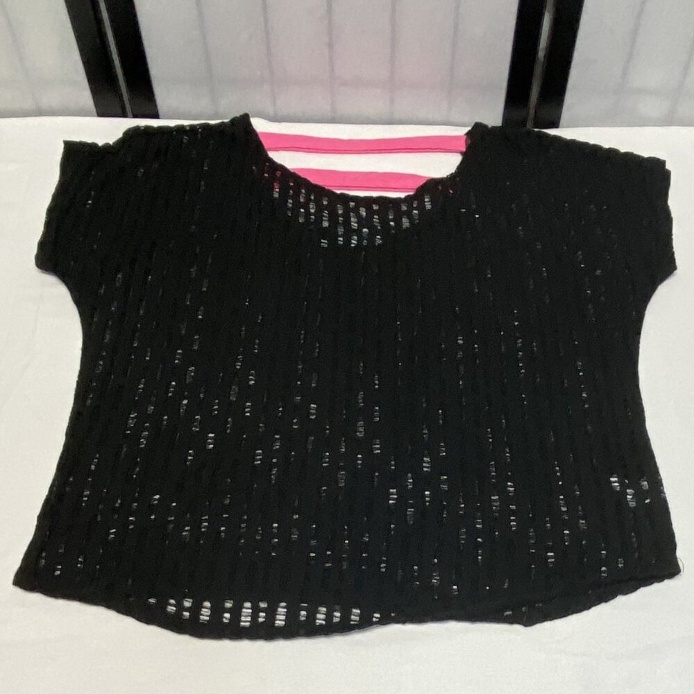 Maurices Crop Deep V Ladder Back Openwork Top Coverup L Black Pink Dolman Sleeve - Picture 7 of 12
